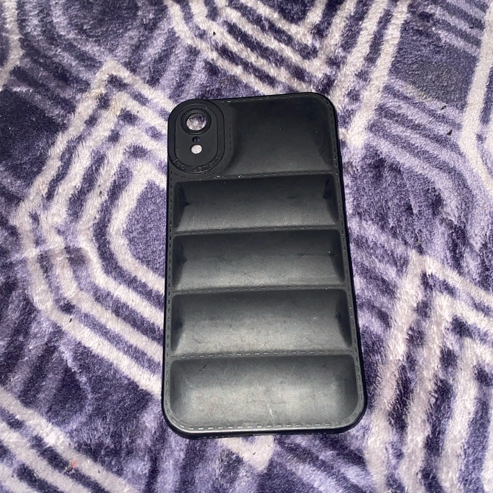 IPHONE XR - SHEIN - BLACK